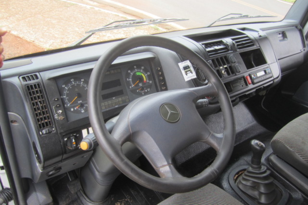 Mercedes Benz Atego 1725 - 05/05 12