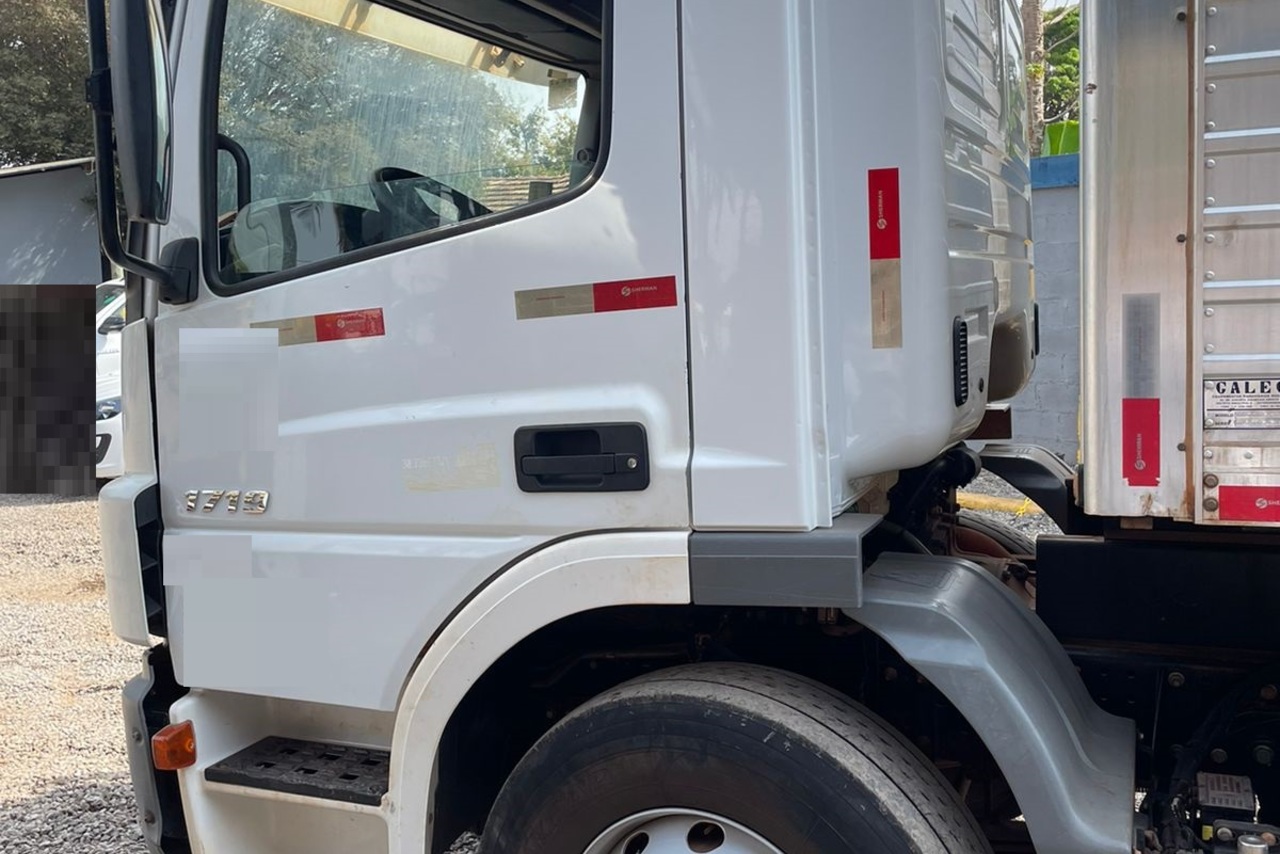 Mercedes Benz Atego 1719 - 18/18 8