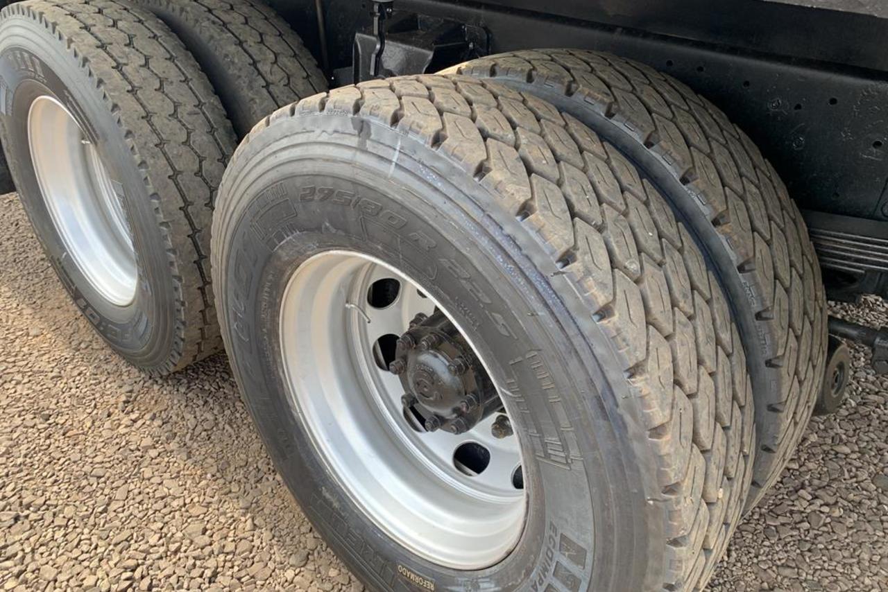 Ford Cargo2428 - 06/06 10
