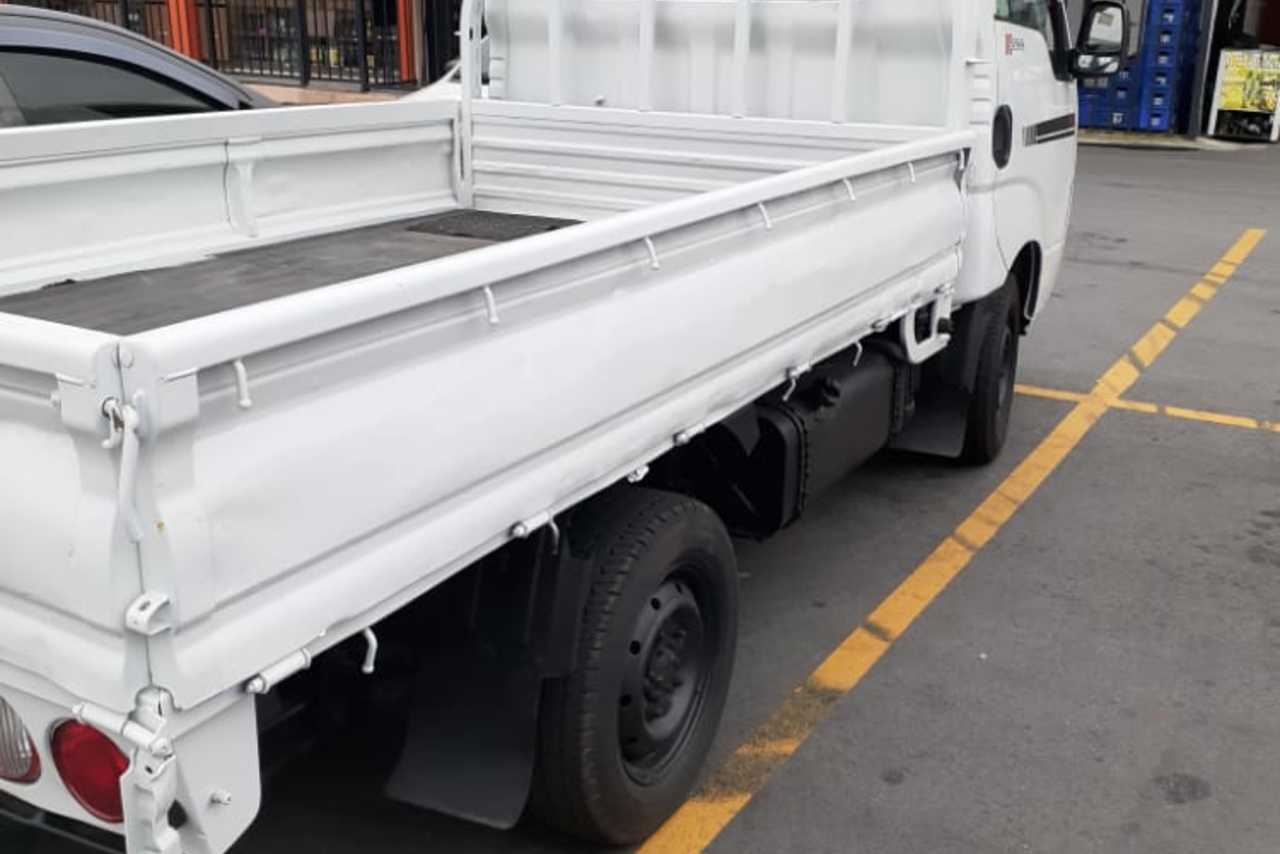 KIA Bongo K-2500 - 14/14 15