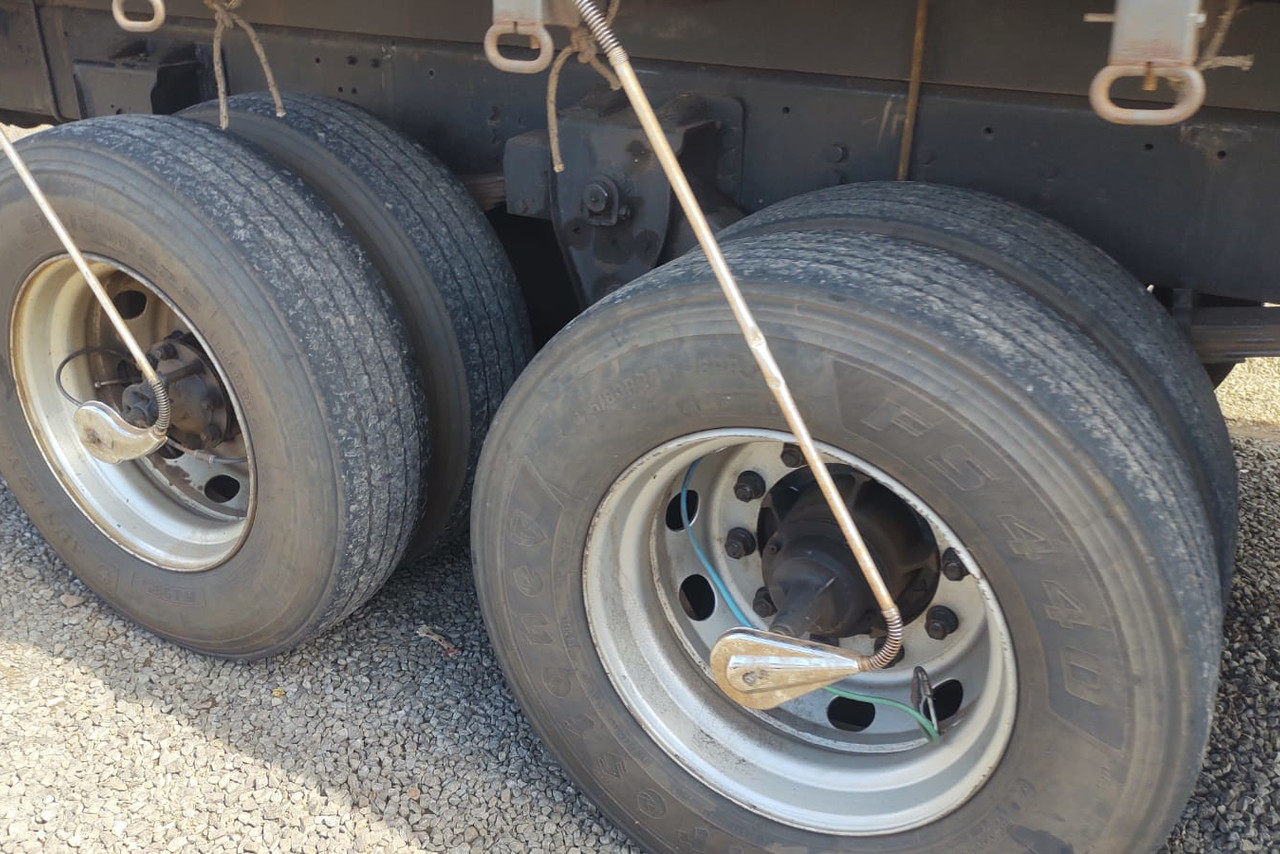 Ford Cargo2422 - 05/05 15
