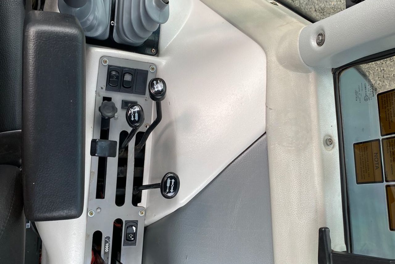 Valtra BH 180 - 16/16 3