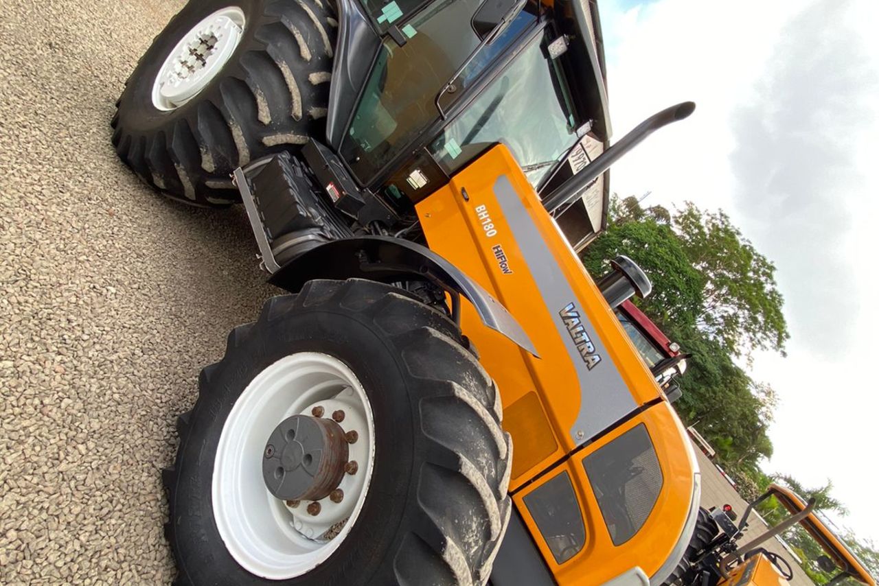 Valtra BH 180 - 16/16 13
