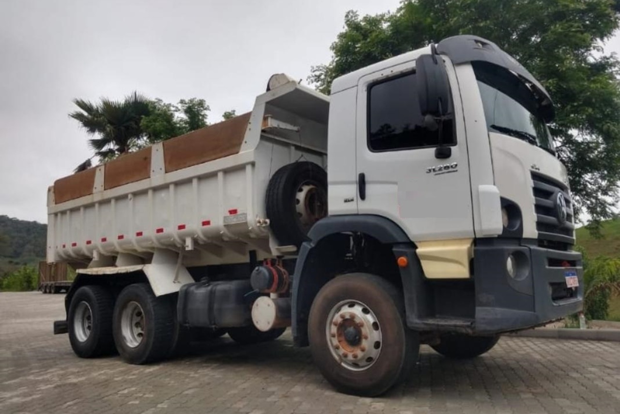 Volkswagen 31-280 E Constel. 6x4 - 13/14 3