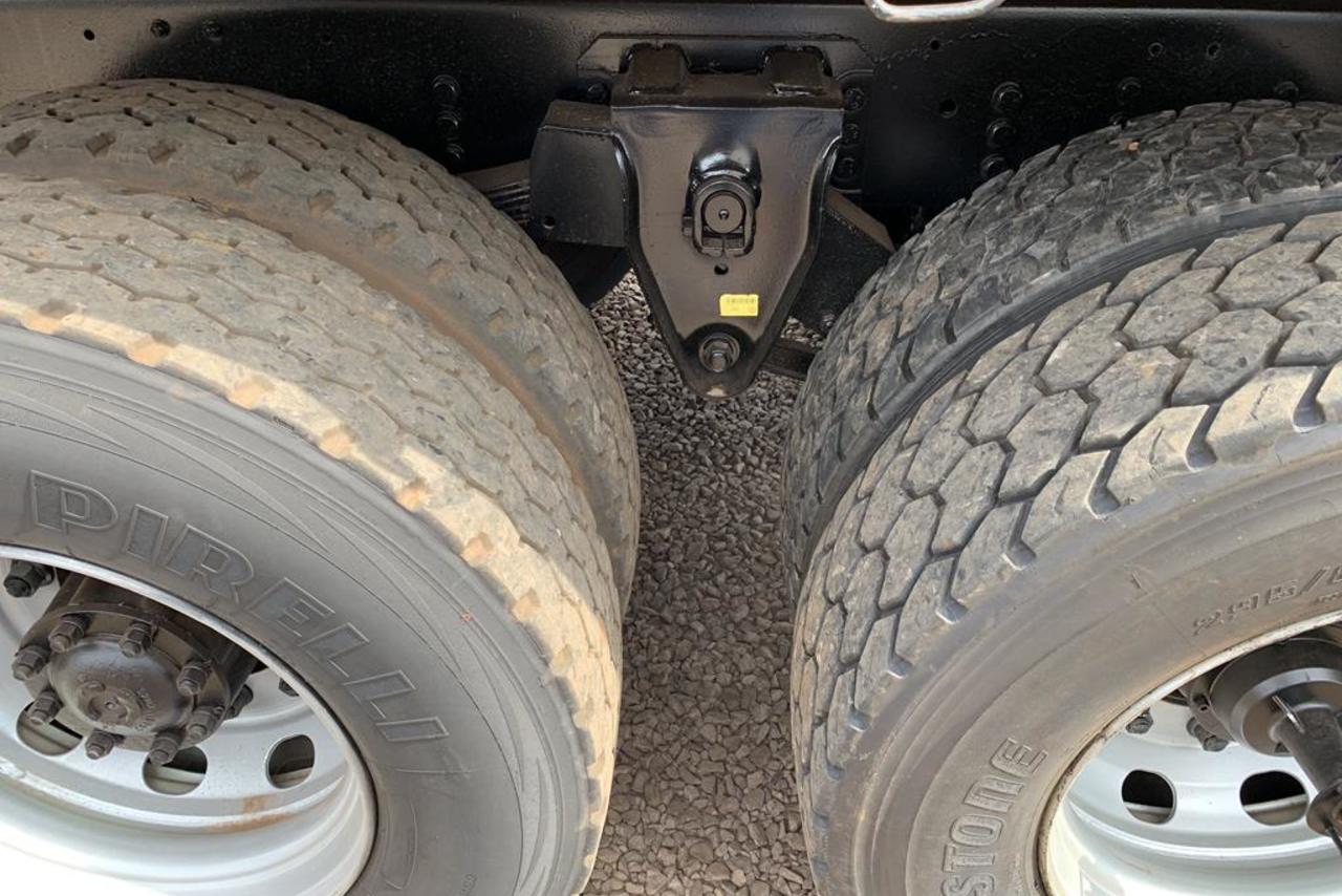 Ford Cargo2422 - 04/04 12