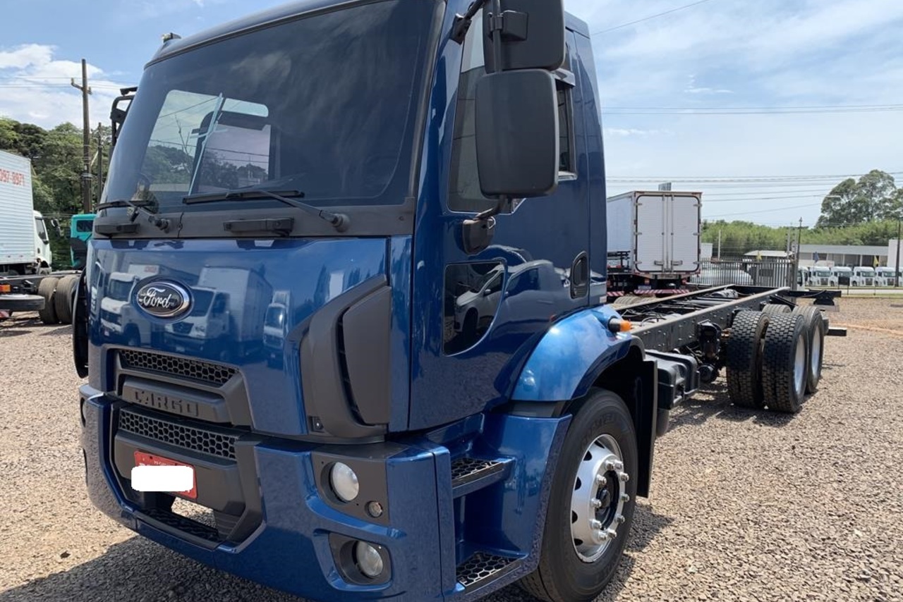 Ford Cargo2423 - 18/19 6