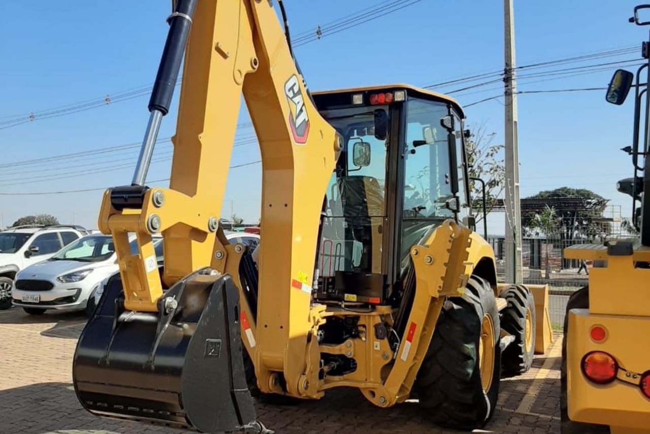 Caterpillar 416F2 - 21/21 2