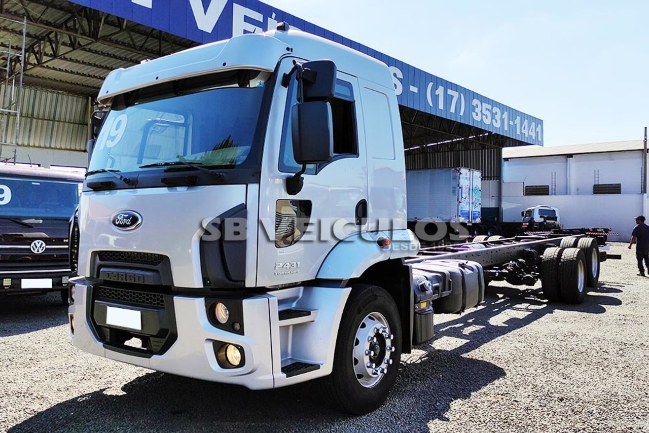 Ford Cargo 2431 - 19/19 5