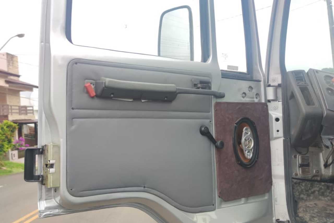 Ford Cargo 2626 - 04/04 7