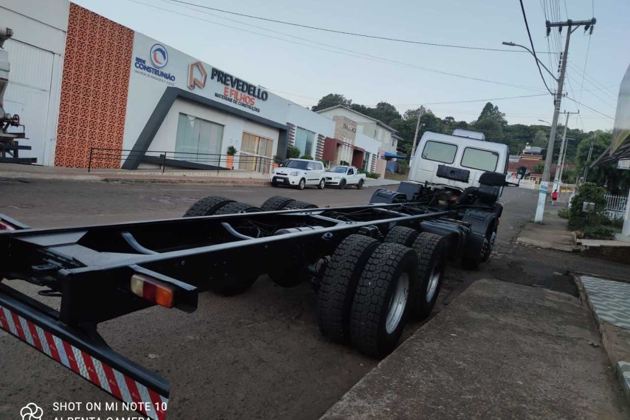 Ford Cargo 2626 - 04/04 15