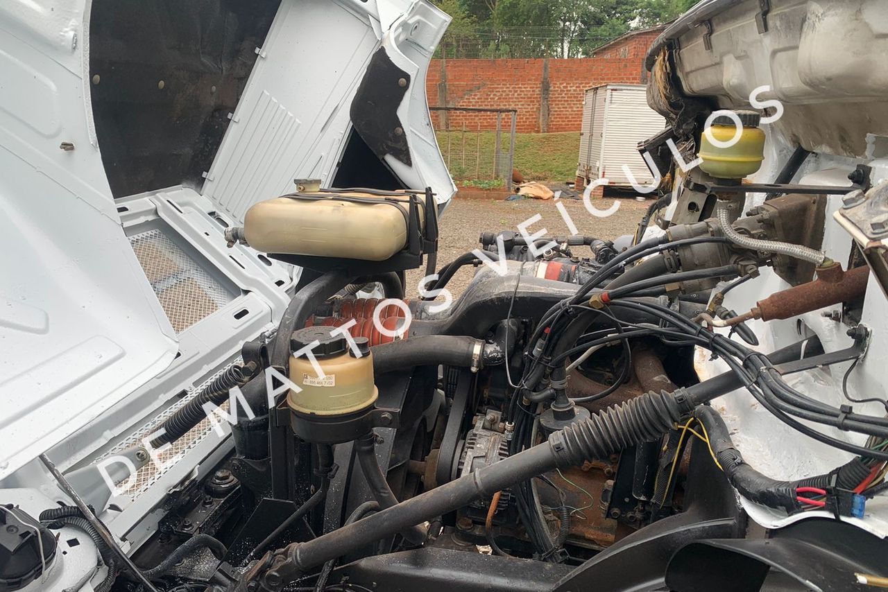 Mercedes Benz MB 1620 - 03/03 12