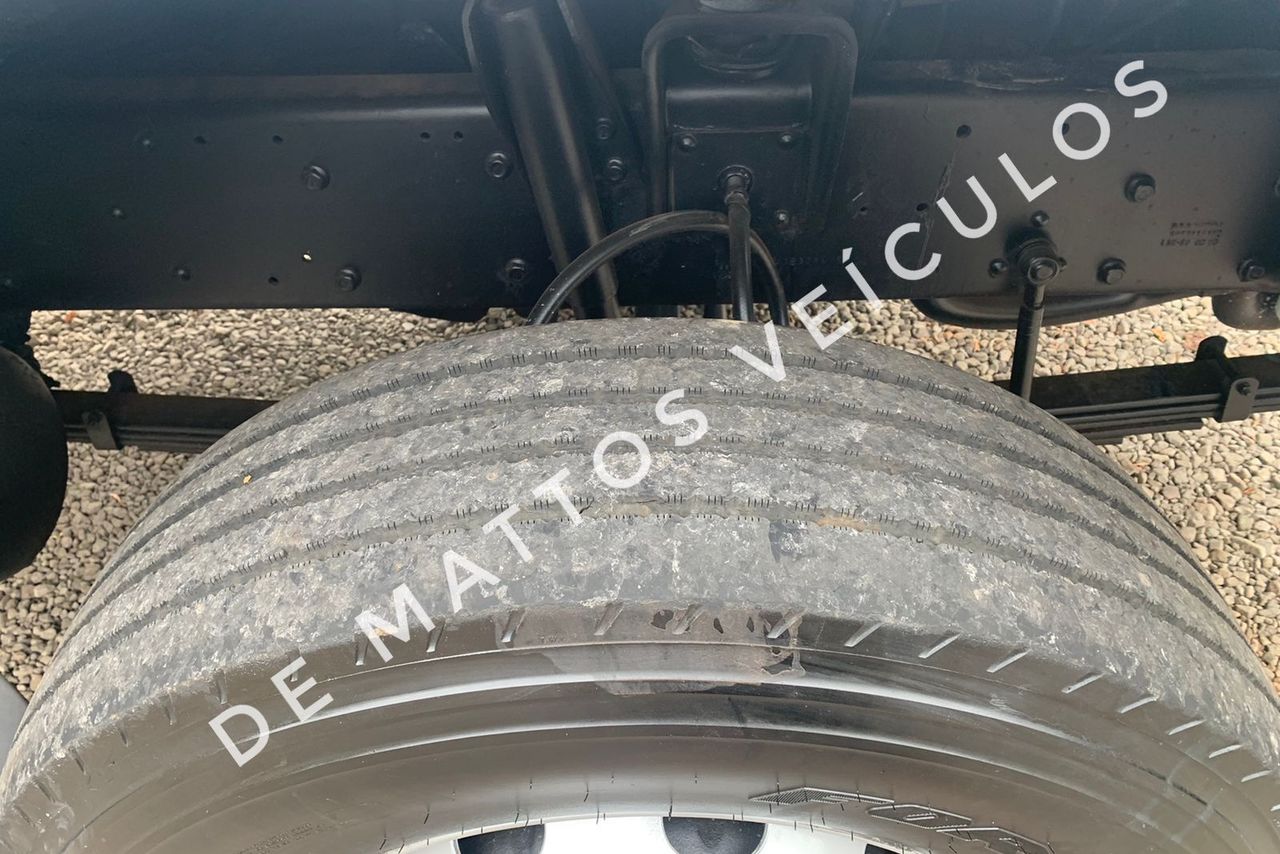 Mercedes Benz MB 1620 - 03/03 13