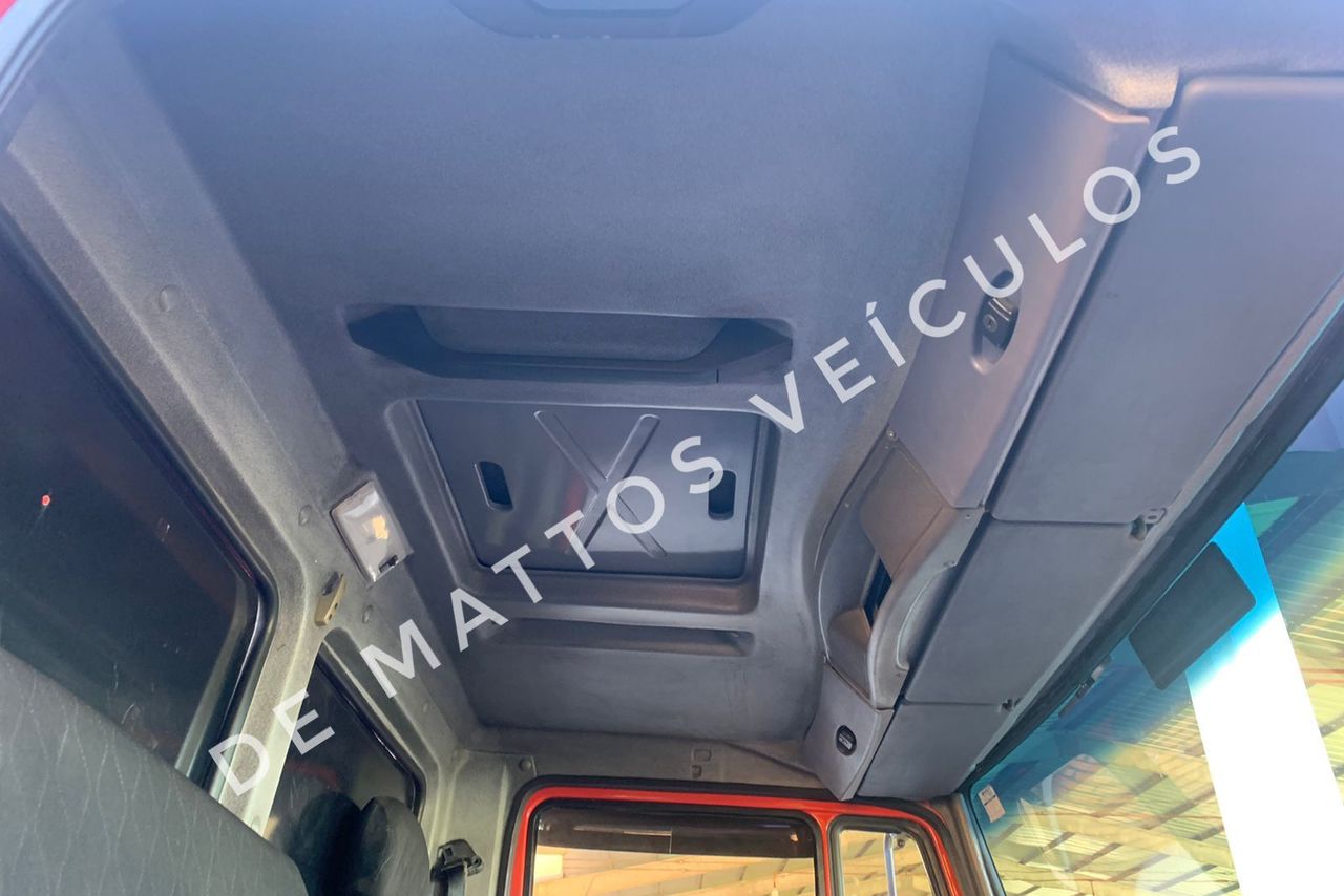 Mercedes Benz MB 1620 - 03/03 8