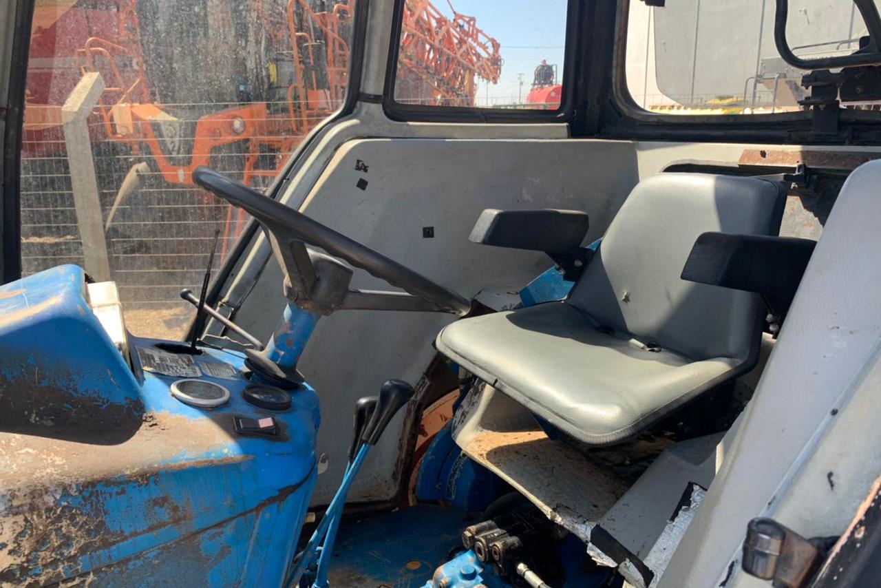 New Holland 8030 - 91/91 3