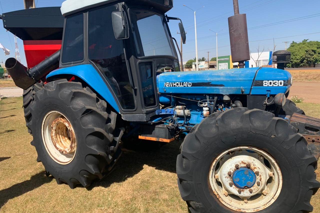 New Holland 8030 - 91/91 7