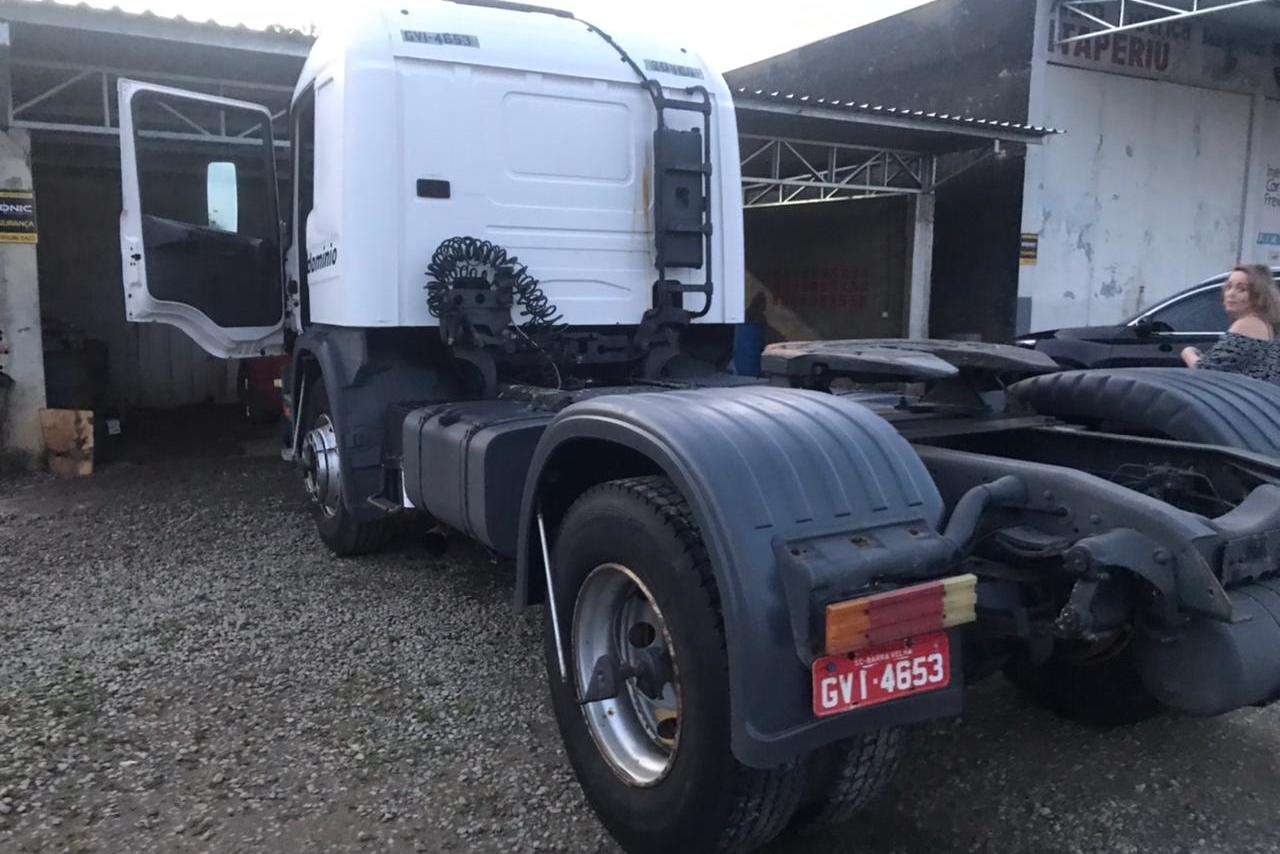 Scania 114 330 - 01/01 8