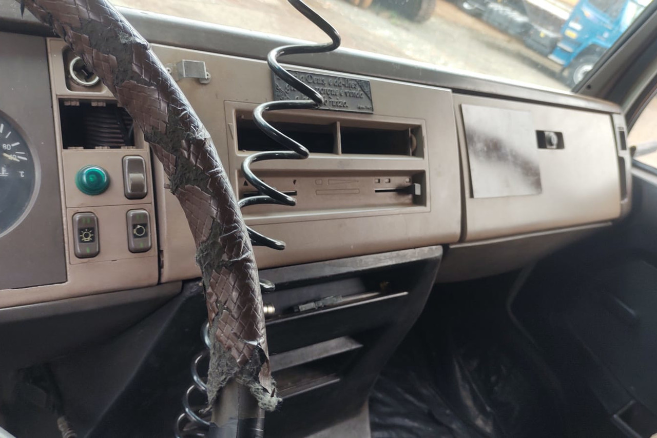 Mercedes Benz MB 1418 - 93/93 10