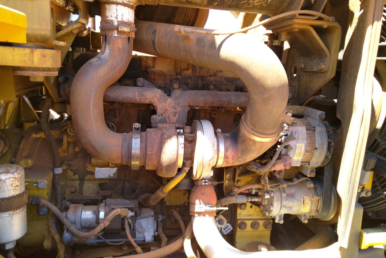 Caterpillar 938H - 12/12 10
