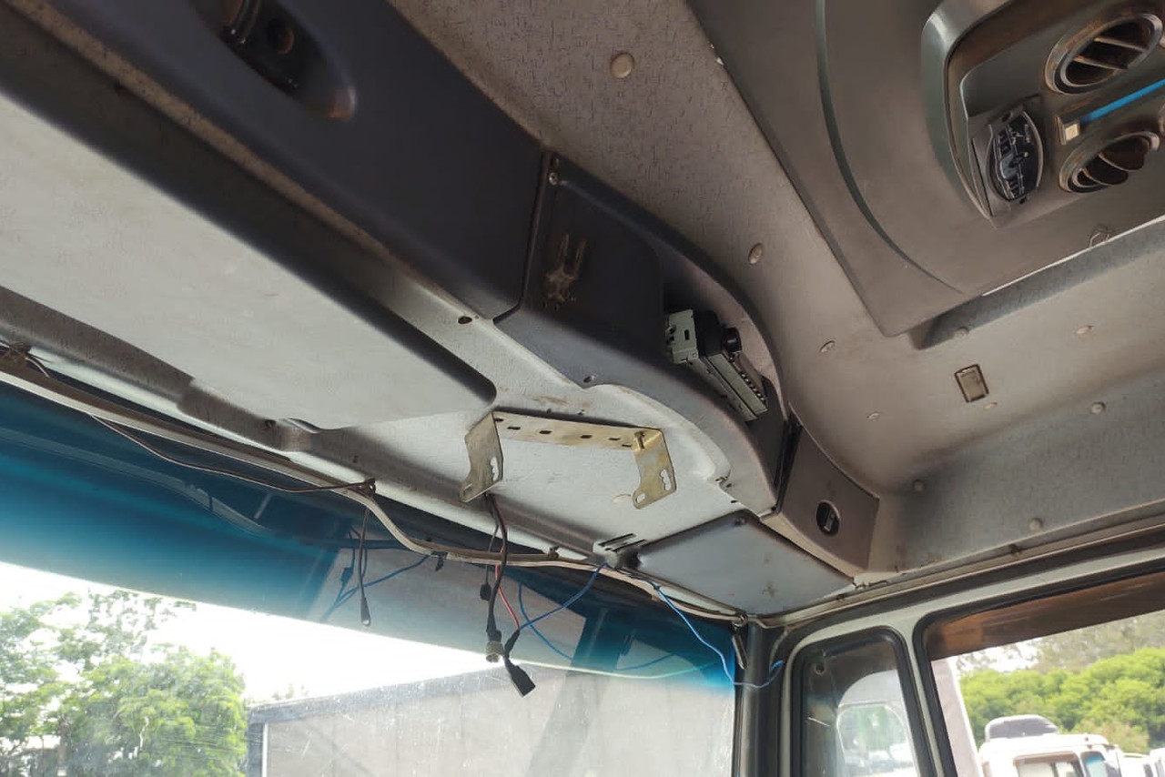 Mercedes Benz MB 1634 - 04/04 9