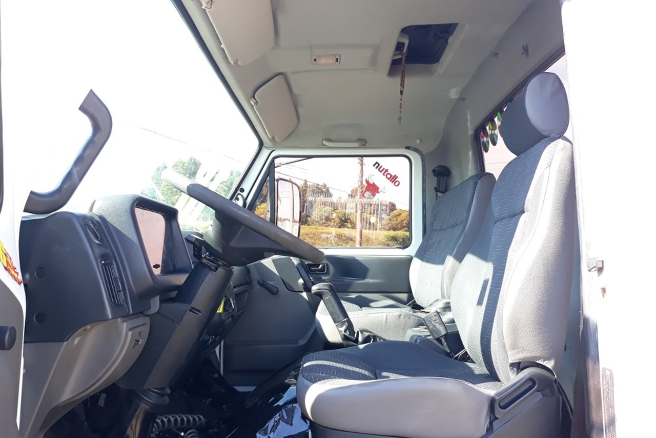 Volkswagen 8 160 - 17/18 6