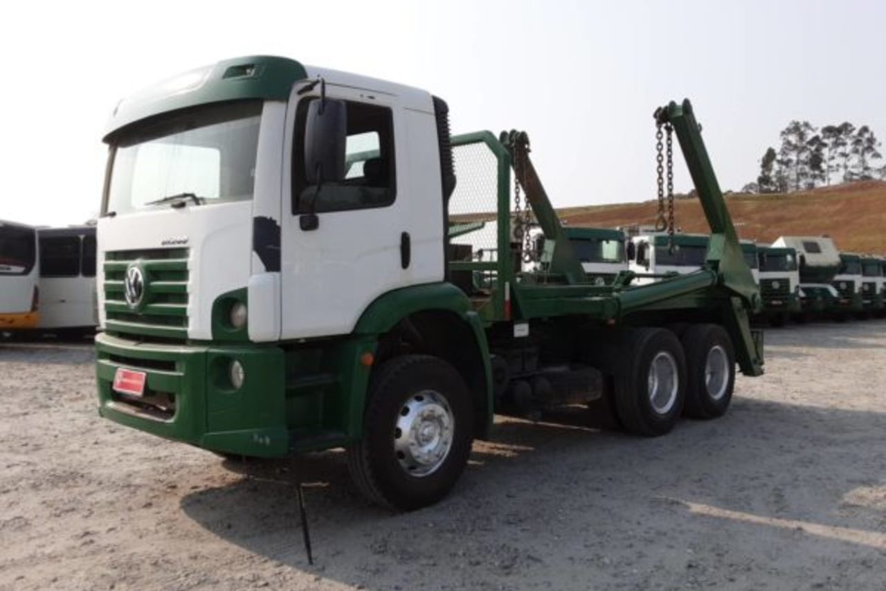 Volkswagen 26-280 Constellation 6x4 -  7