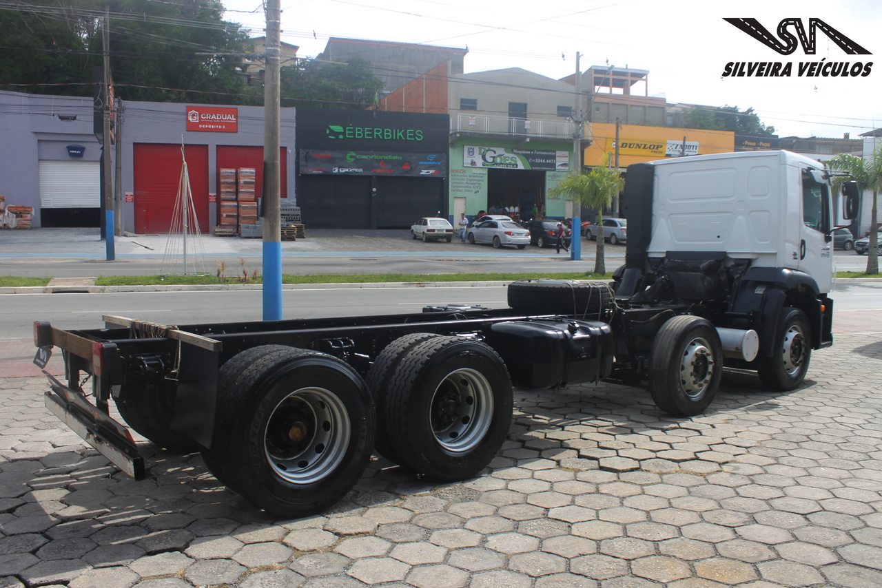 Volkswagen 24-280 E Constellation 6x2 - 19/20 4