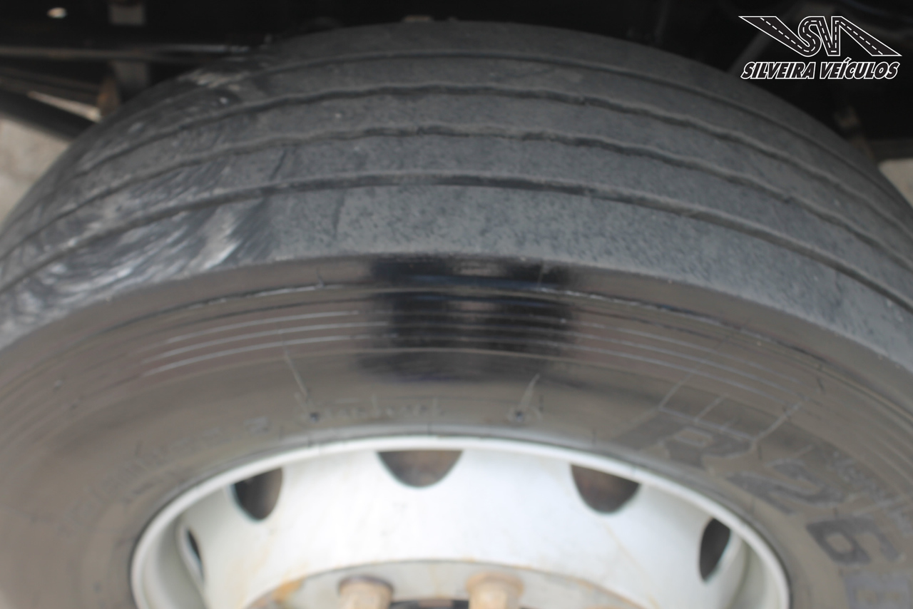 Volkswagen 24-280 E Constellation 6x2 - 19/20 5