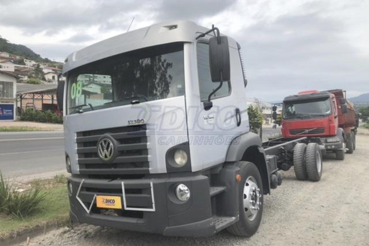 Volkswagen 13-180 - 08/08 3