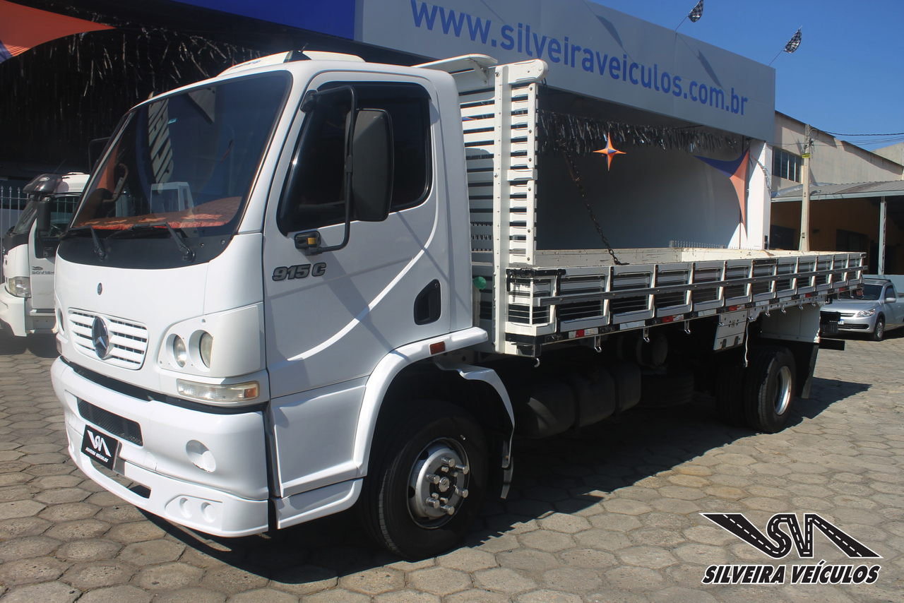 Mercedes Benz Accelo 915 - 08/08 3