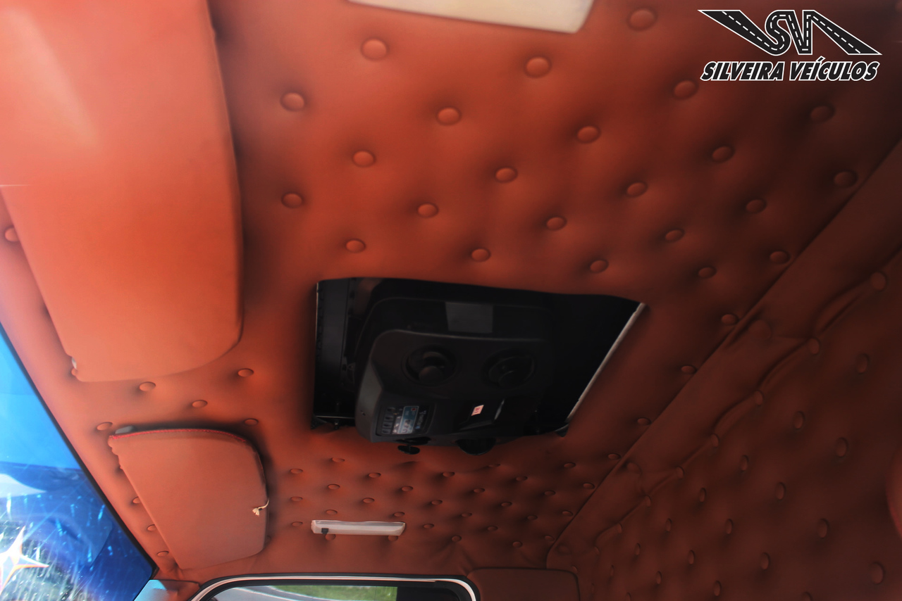 Mercedes Benz Accelo 915 - 08/08 15