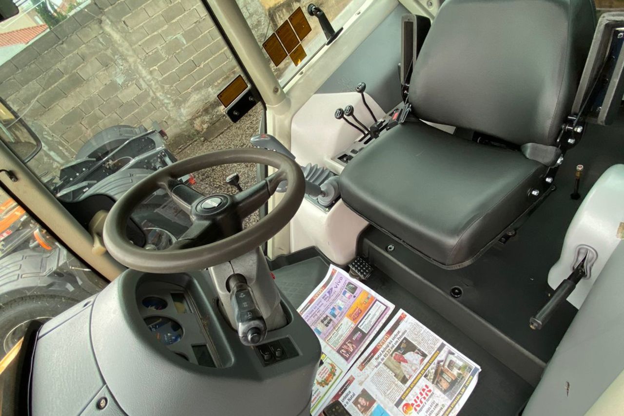 Valtra BH 180 - 16/16 5
