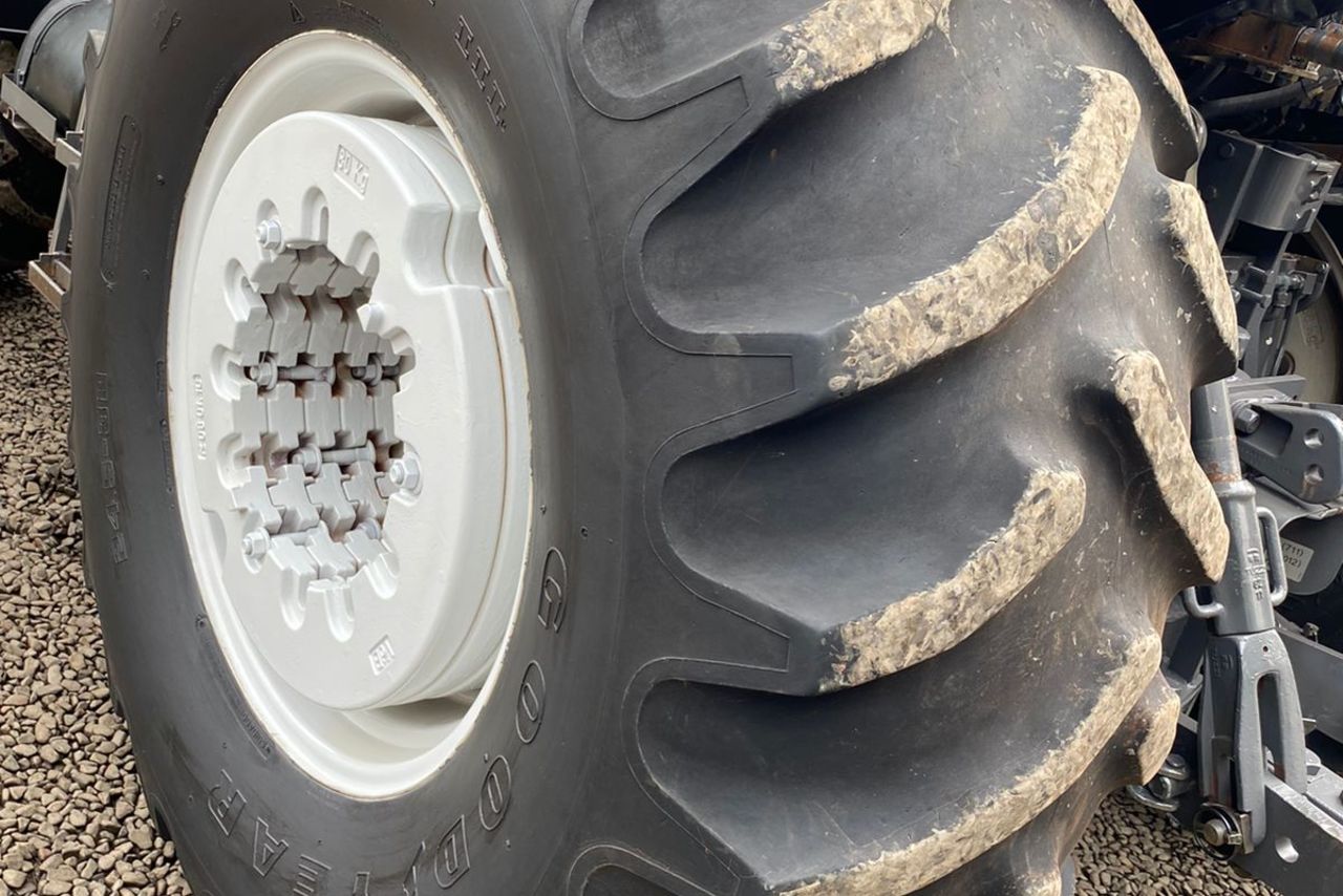 Valtra BH 180 - 16/16 9