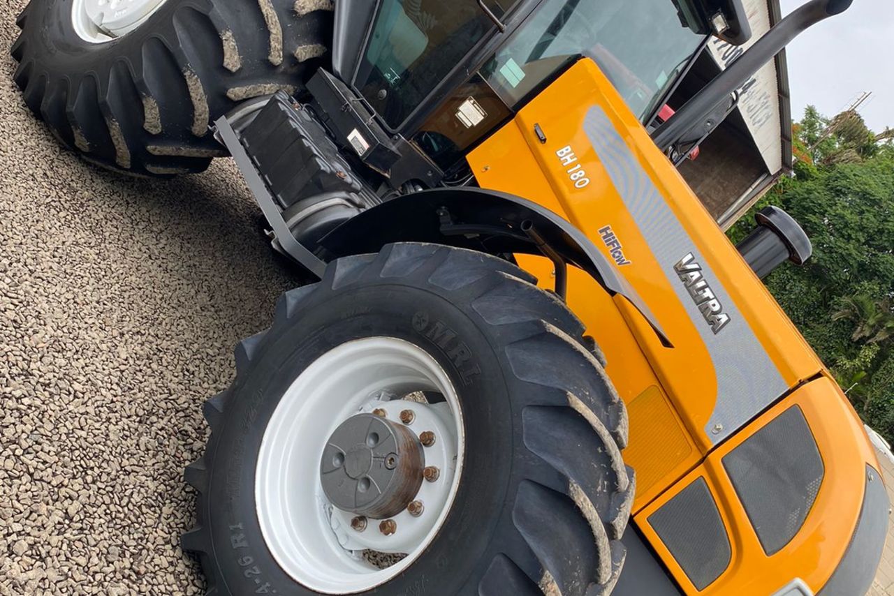 Valtra BH 180 - 16/16 14