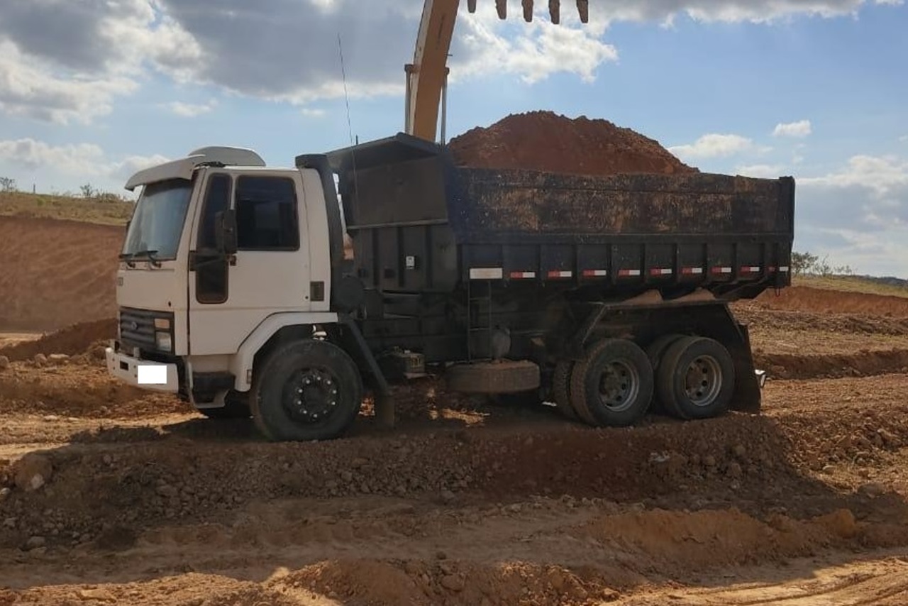Ford Cargo2219 - 90/90 3