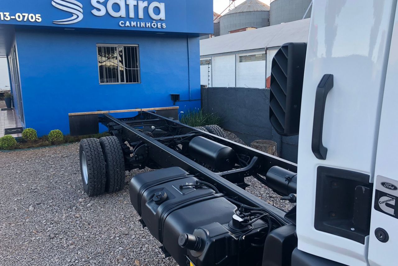 Ford Cargo1119 - 14/14 2