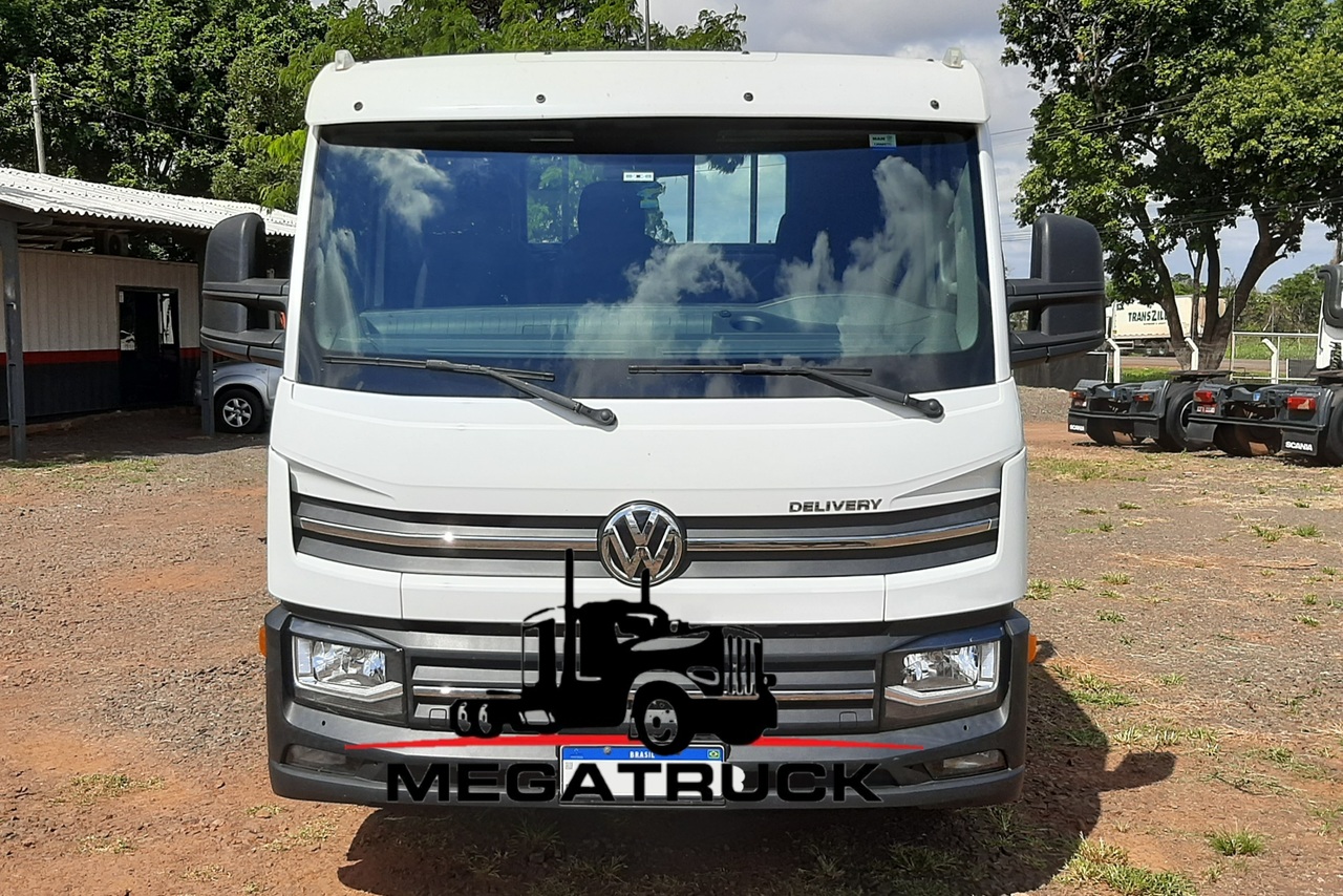 Volkswagen Delivery Express DRC 4X2 - 18/19 5