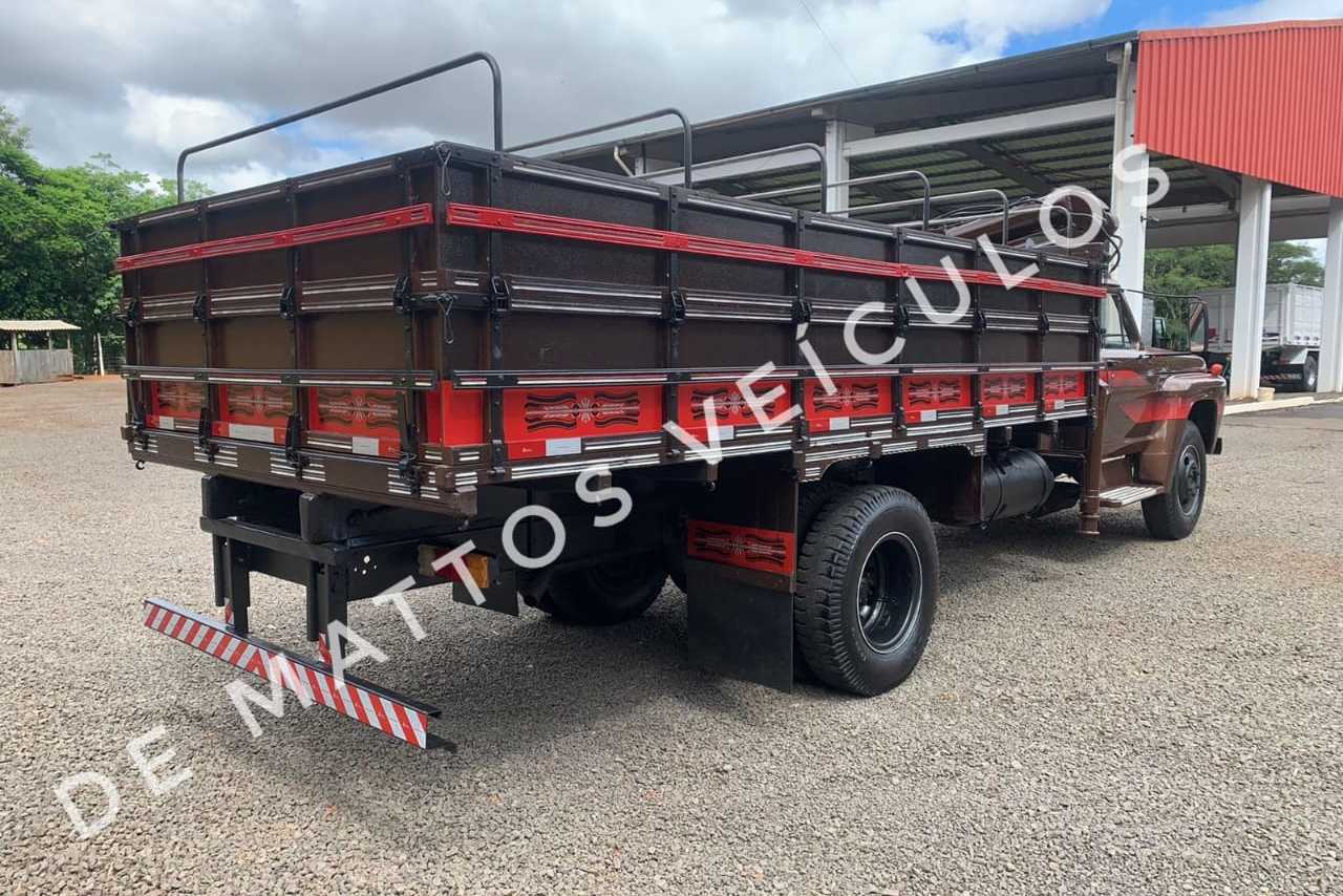 Ford F11000 - 88/88 4