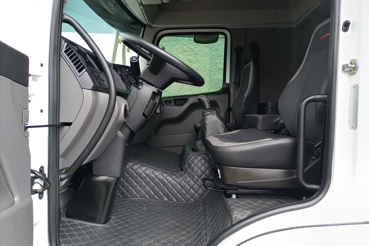 Volkswagen 24-280 E Constellation 6x2 - 21/21 3