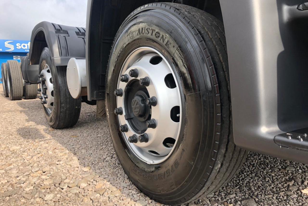 Volkswagen 24-280 E Constellation 6x2 - 14/14 12