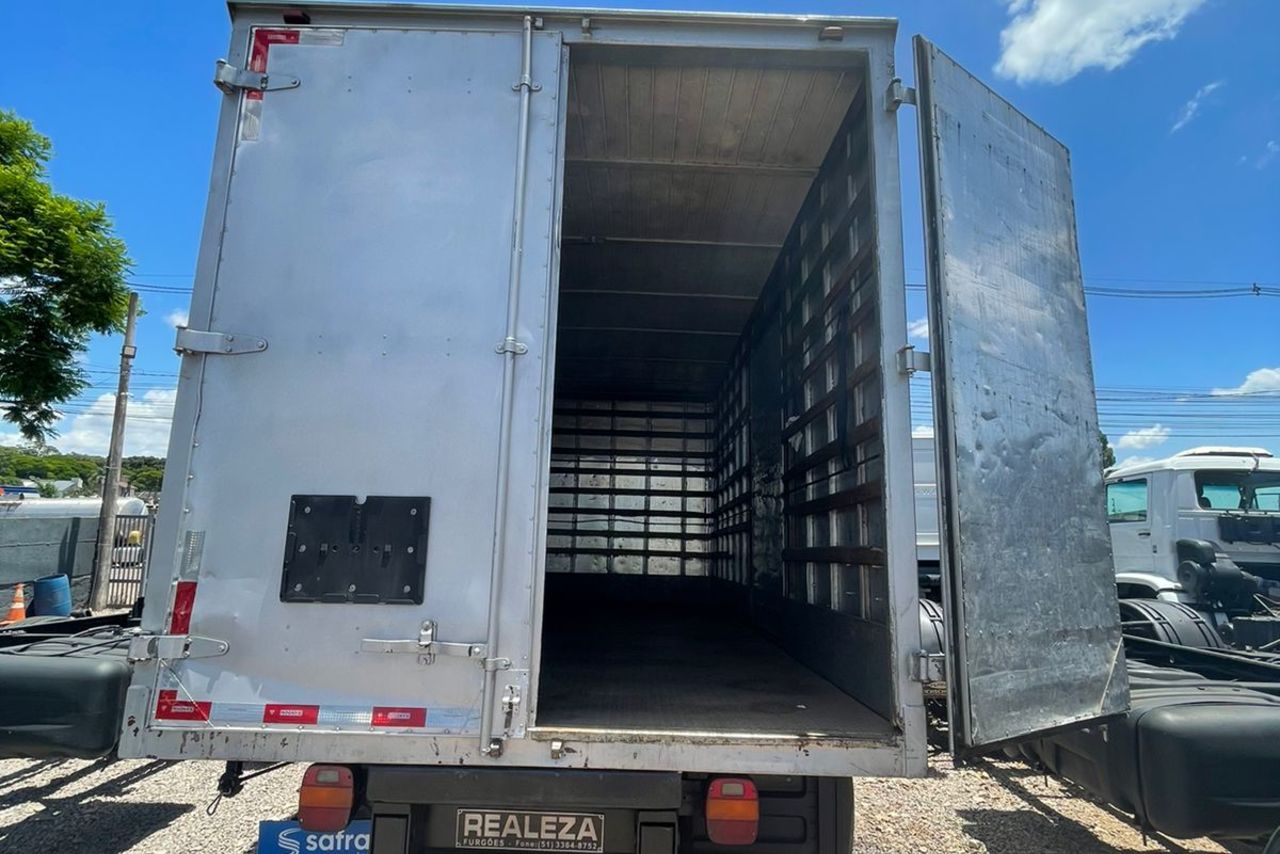 Ford Cargo815 - 05/05 18