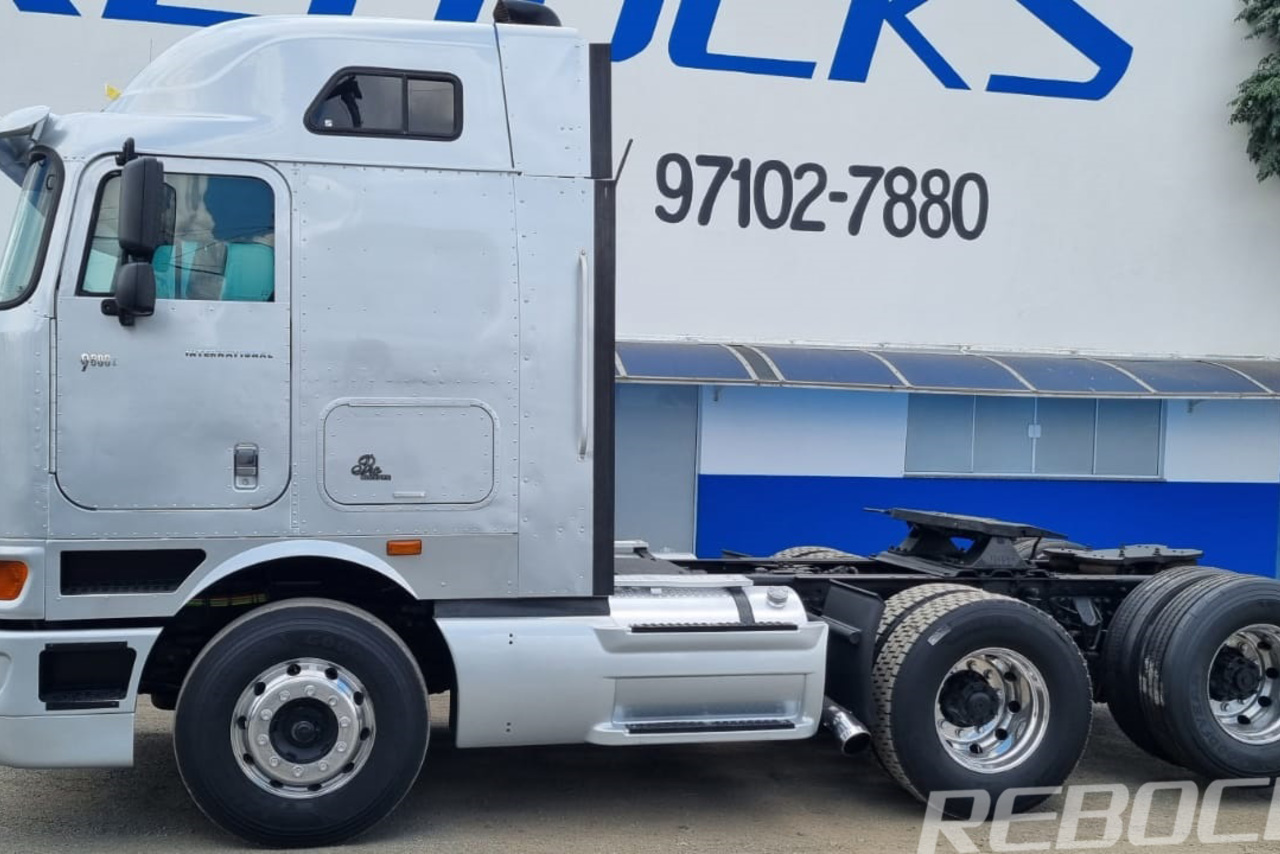 International 9800i - 11/12 10