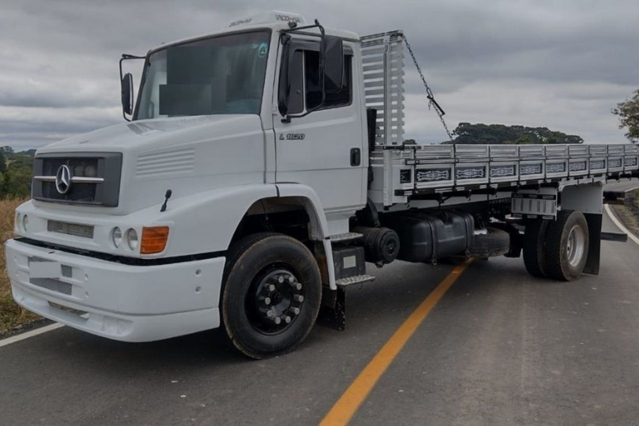 Mercedes Benz MB 1620 - 02 2