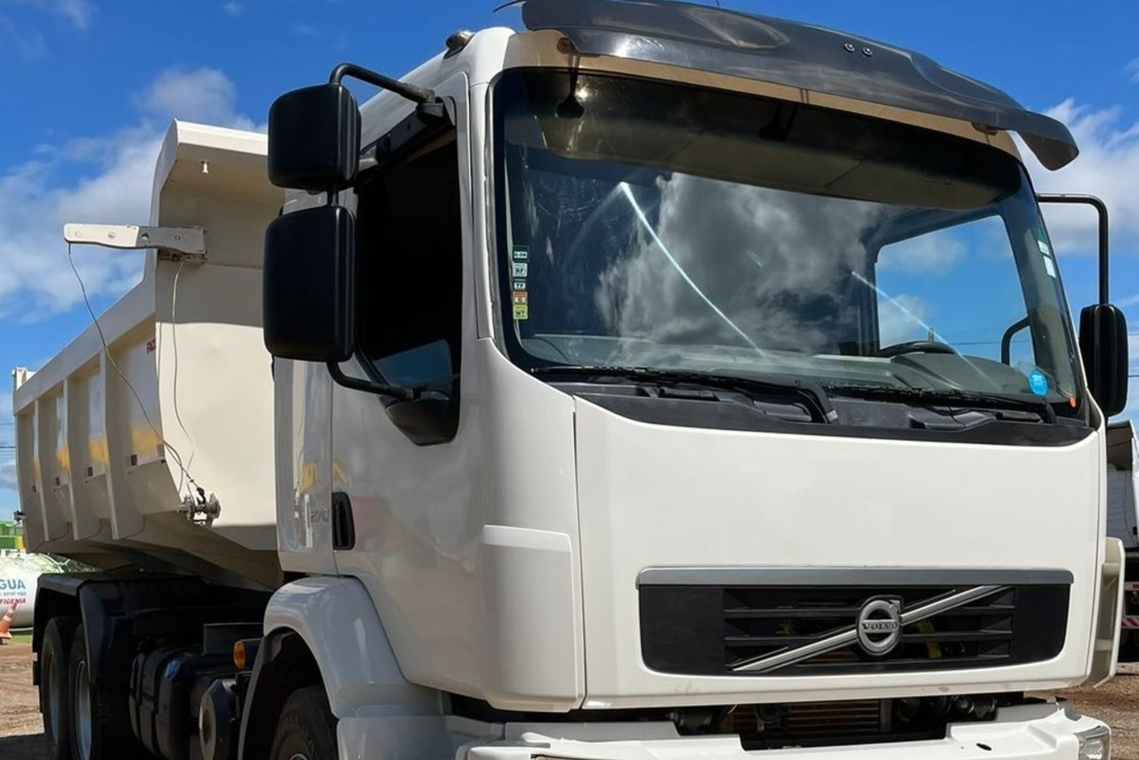 Volvo VM 270 - 13/13 4