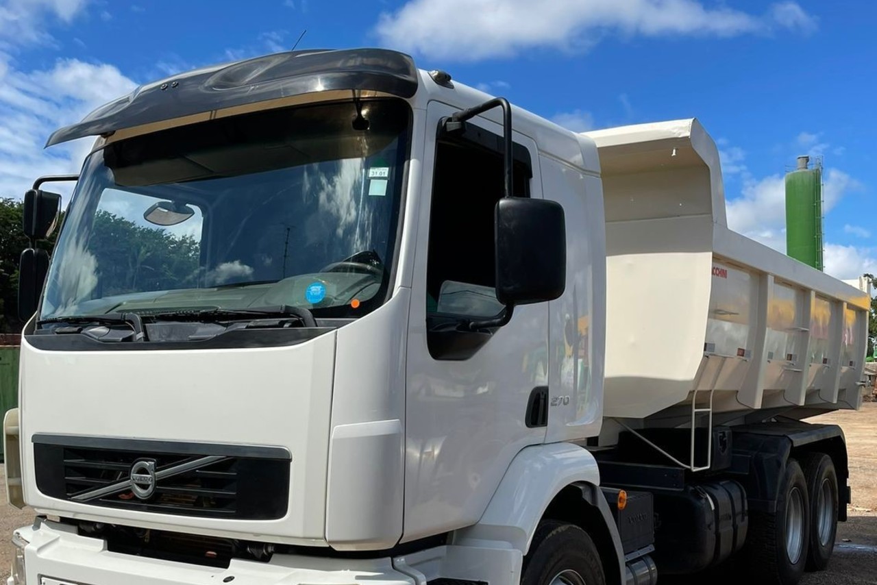 Volvo VM 270 - 13/13 5