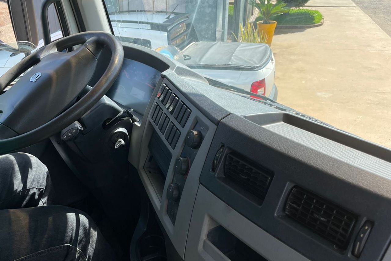 Volvo VM 270 - 13/13 7