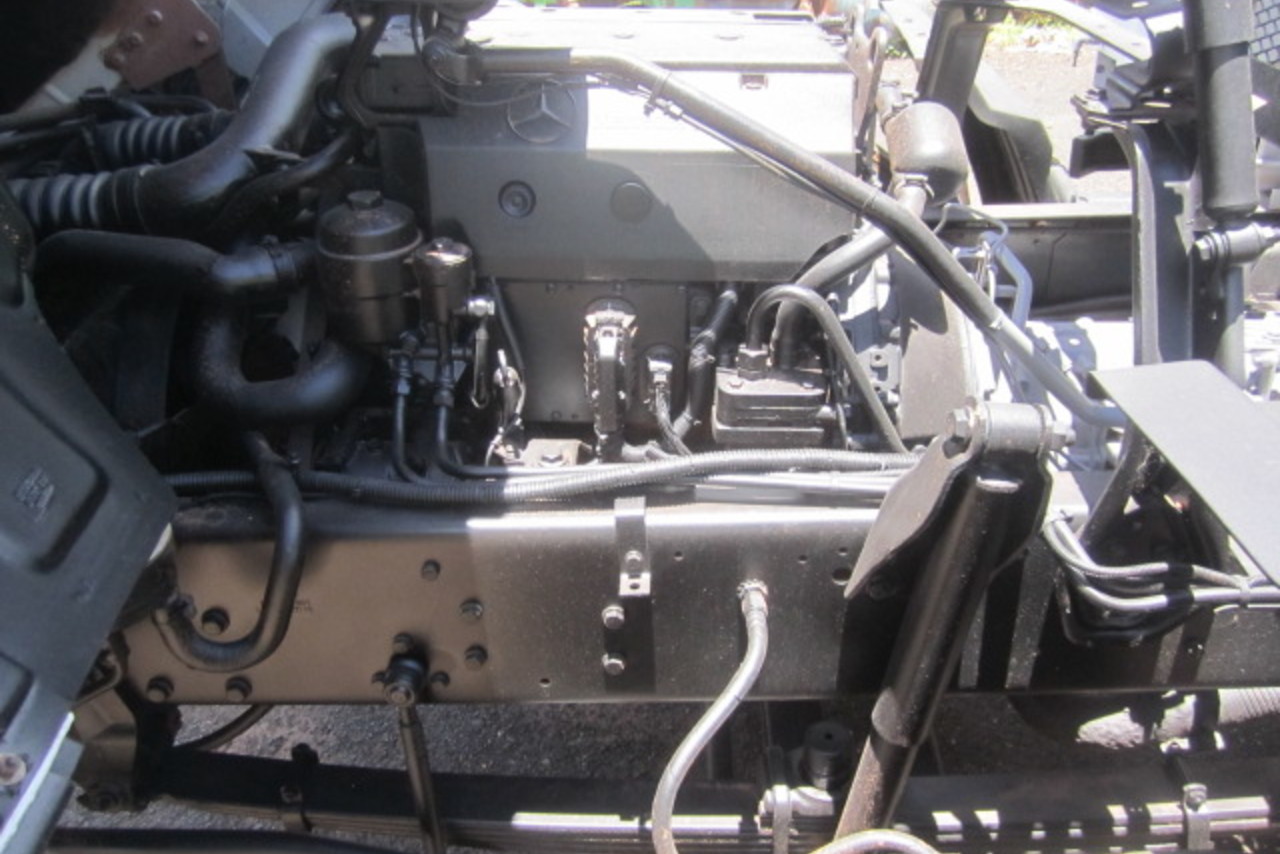 Mercedes Benz MB 1718 - 11/11 12