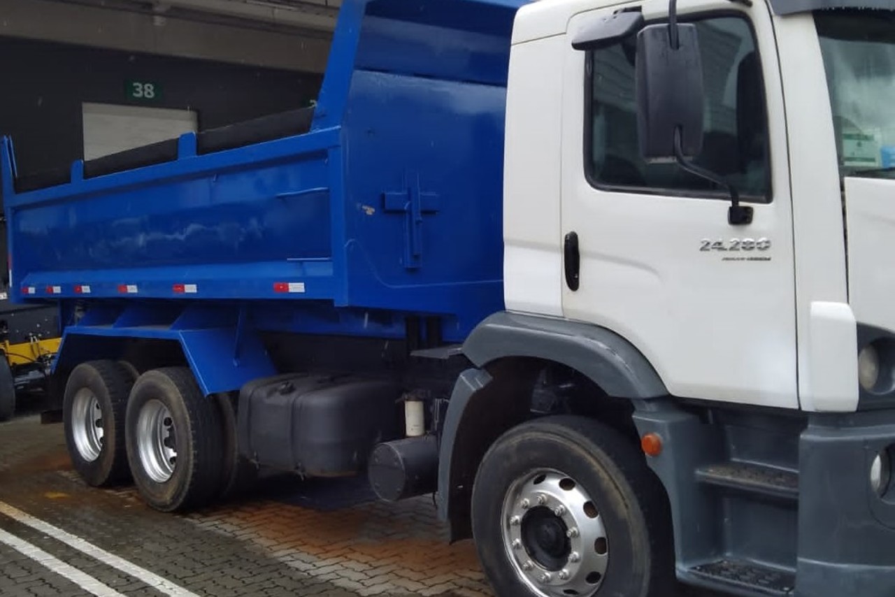 Volkswagen 24-280 E Constellation 6x2 - 14/14 6