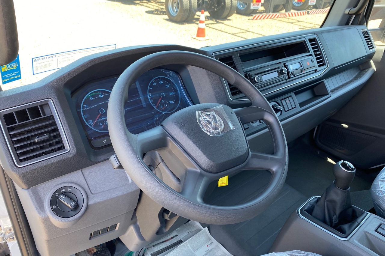 Volkswagen 11-180 Delivery  - 21/22 8