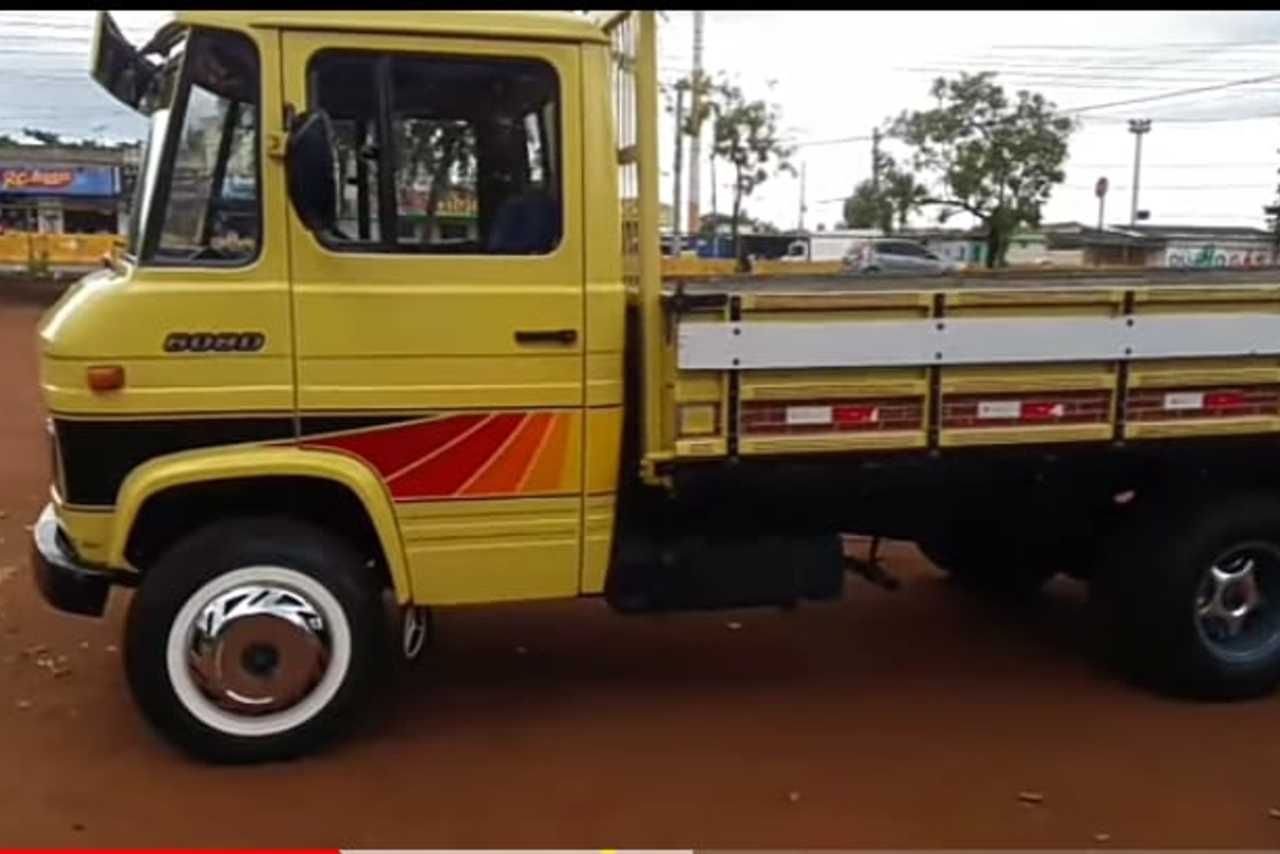 Mercedes Benz MB 608 - 86/86 3