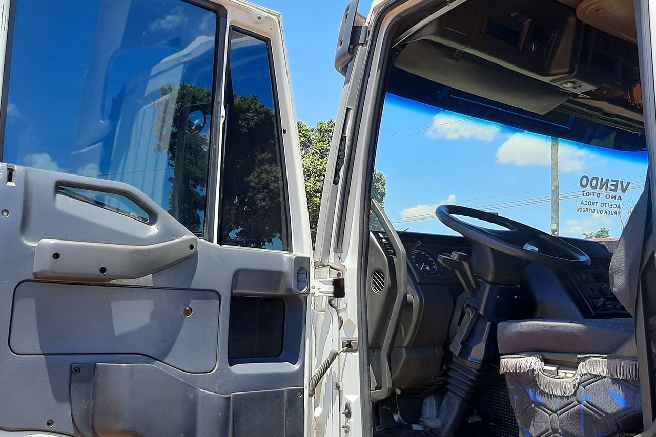 Iveco Stralis 380 - 07/07 5